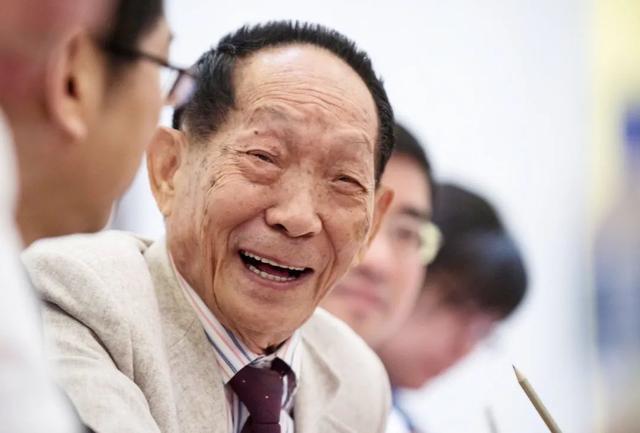 農(nóng)業(yè)科技工作者追憶袁隆平：這粒種子，改變了世界？